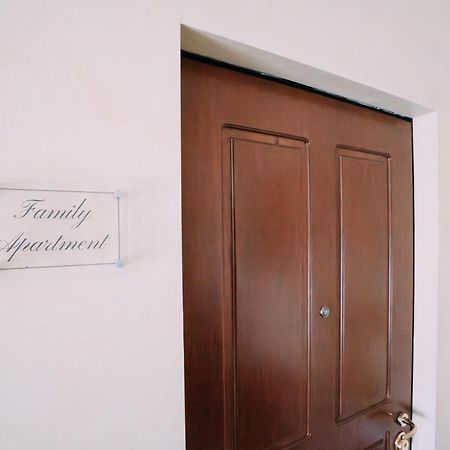 Family Apartment Vista Lago Стреза Екстериор снимка