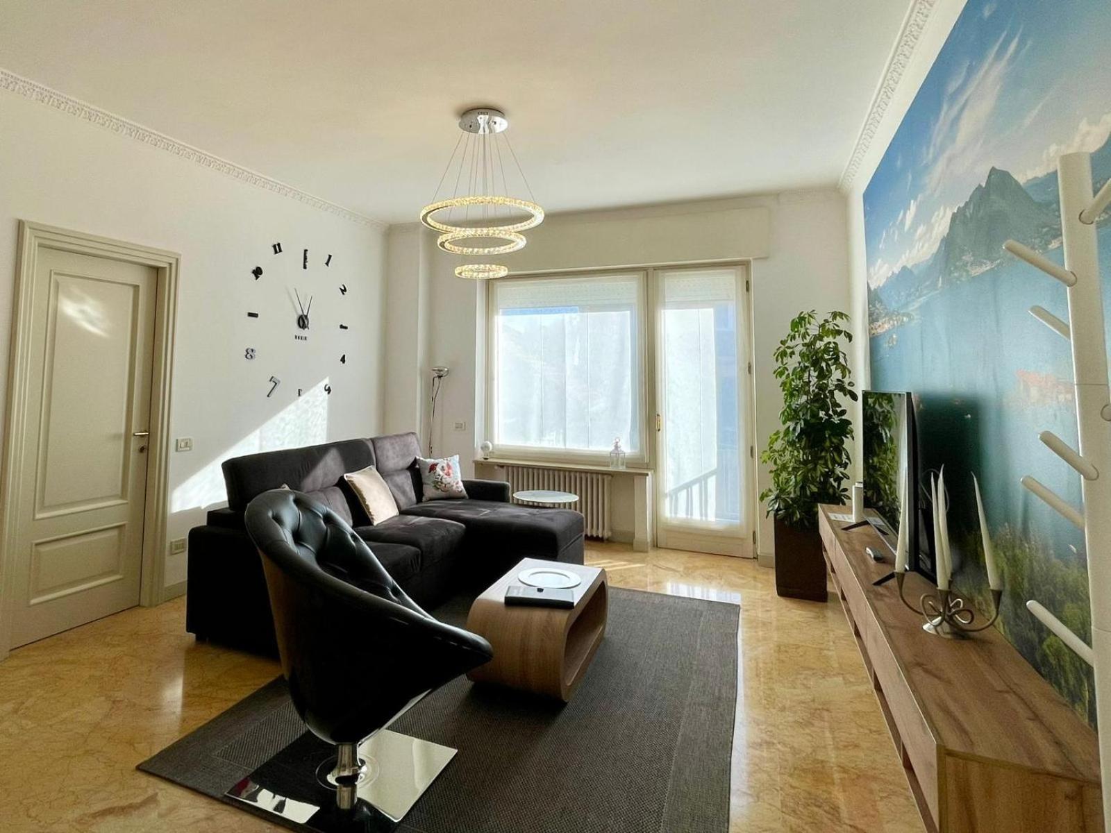 Family Apartment Vista Lago Стреза Екстериор снимка