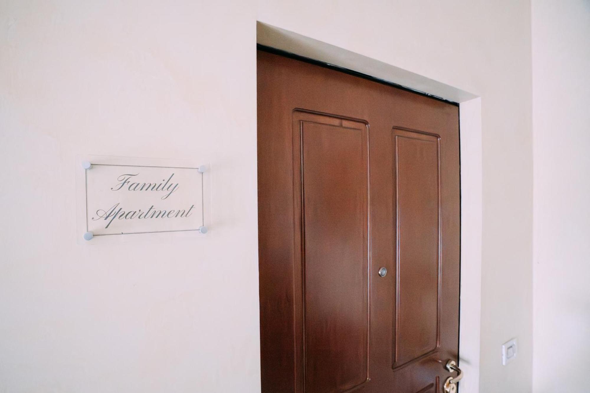 Family Apartment Vista Lago Стреза Екстериор снимка