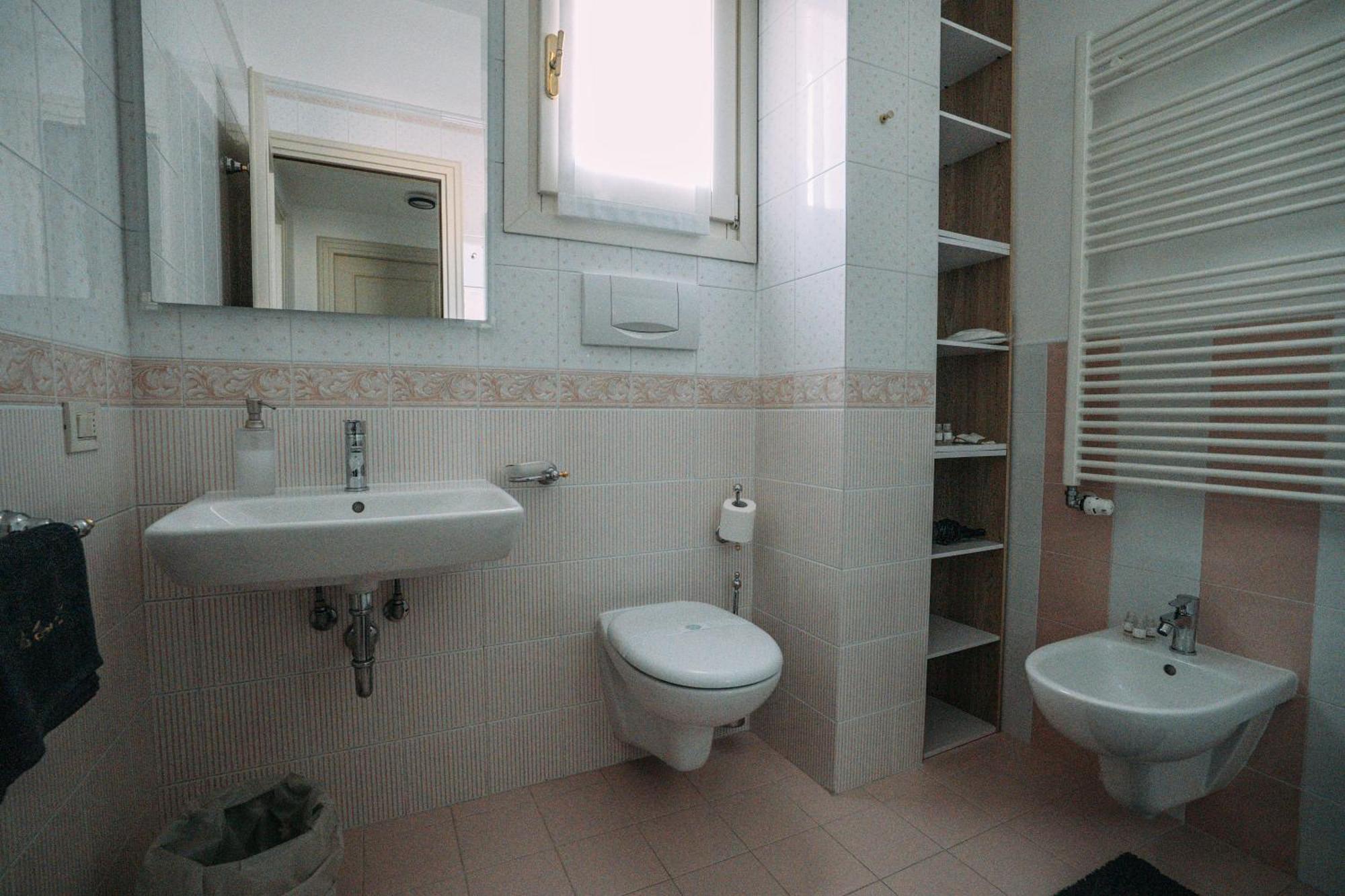 Family Apartment Vista Lago Стреза Екстериор снимка