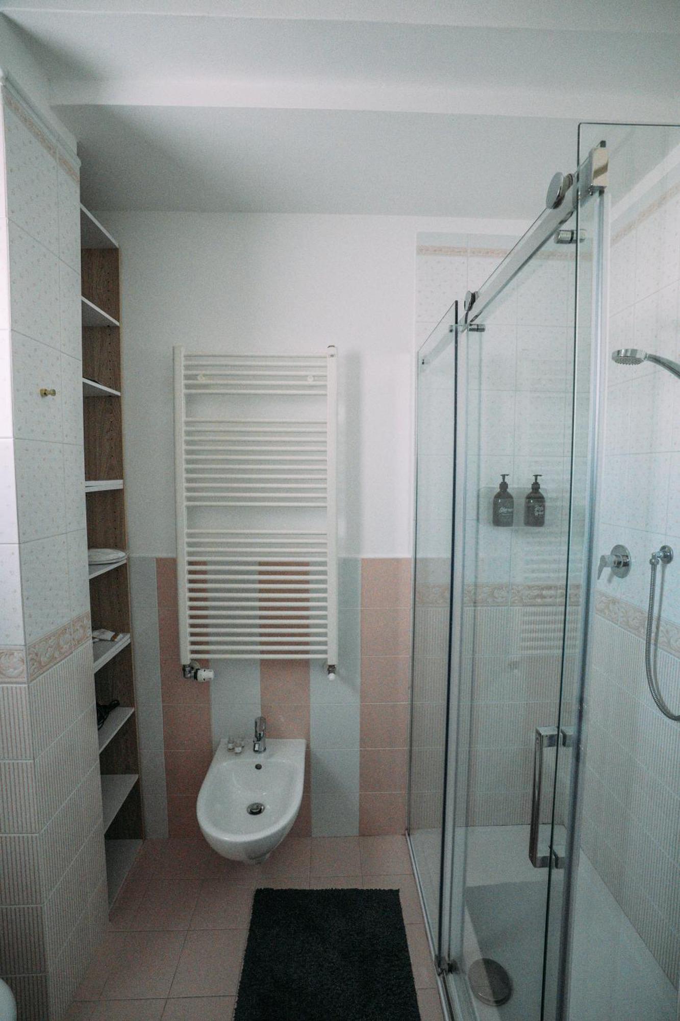 Family Apartment Vista Lago Стреза Екстериор снимка