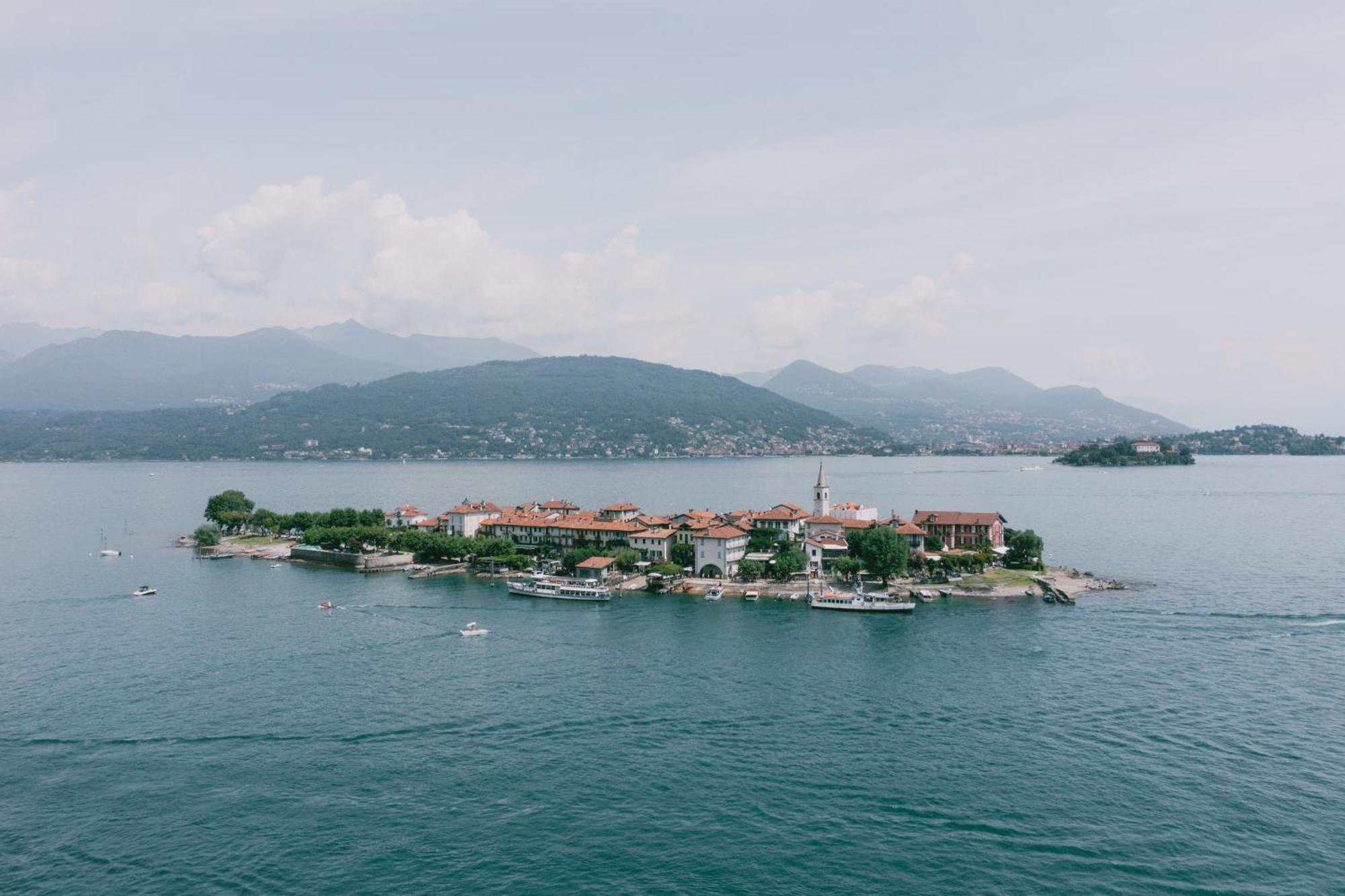 Family Apartment Vista Lago Стреза Екстериор снимка